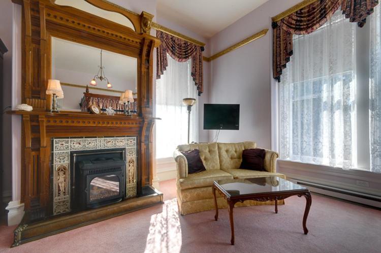 فكتوريا Amethyst Inn المظهر الخارجي الصورة